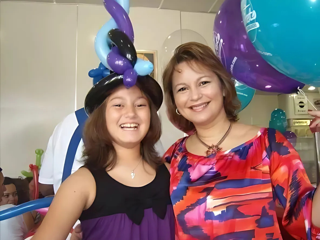 Loubna and her daughter