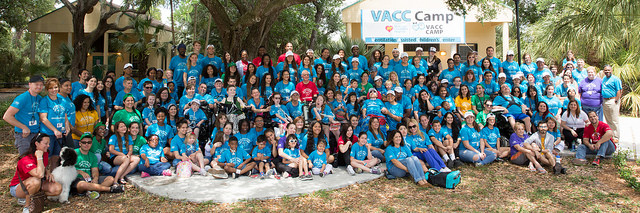 group photo of all the campers and volunteers