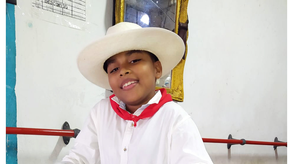 Patient Fabricio with his walker.