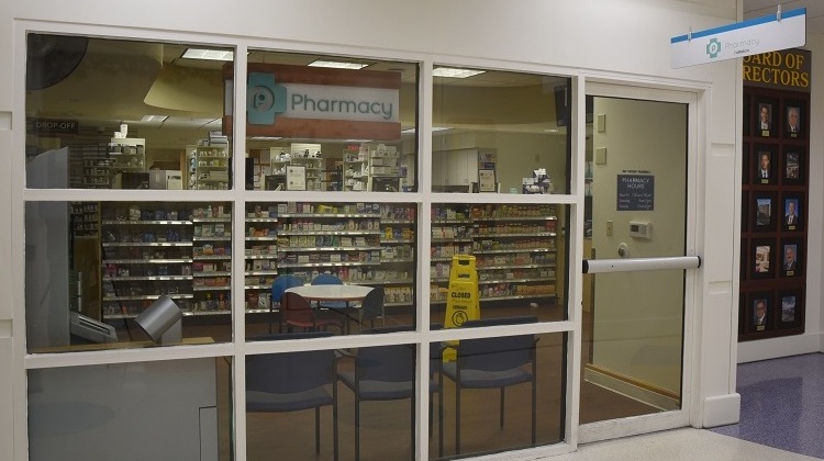 publix pharmacy on campus