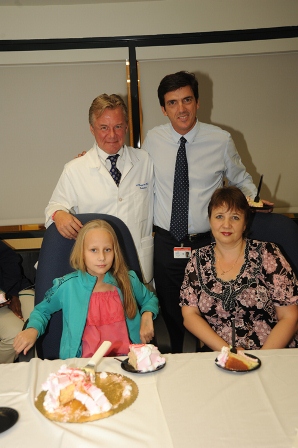 From L to R: Daria Rozhkova, Dr. Andrea Maggioni, Dr. Miguel Castellan and Natalia Rozhkova