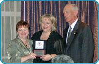 Jackie Gonzalez receives award from Barry University School of Nursing